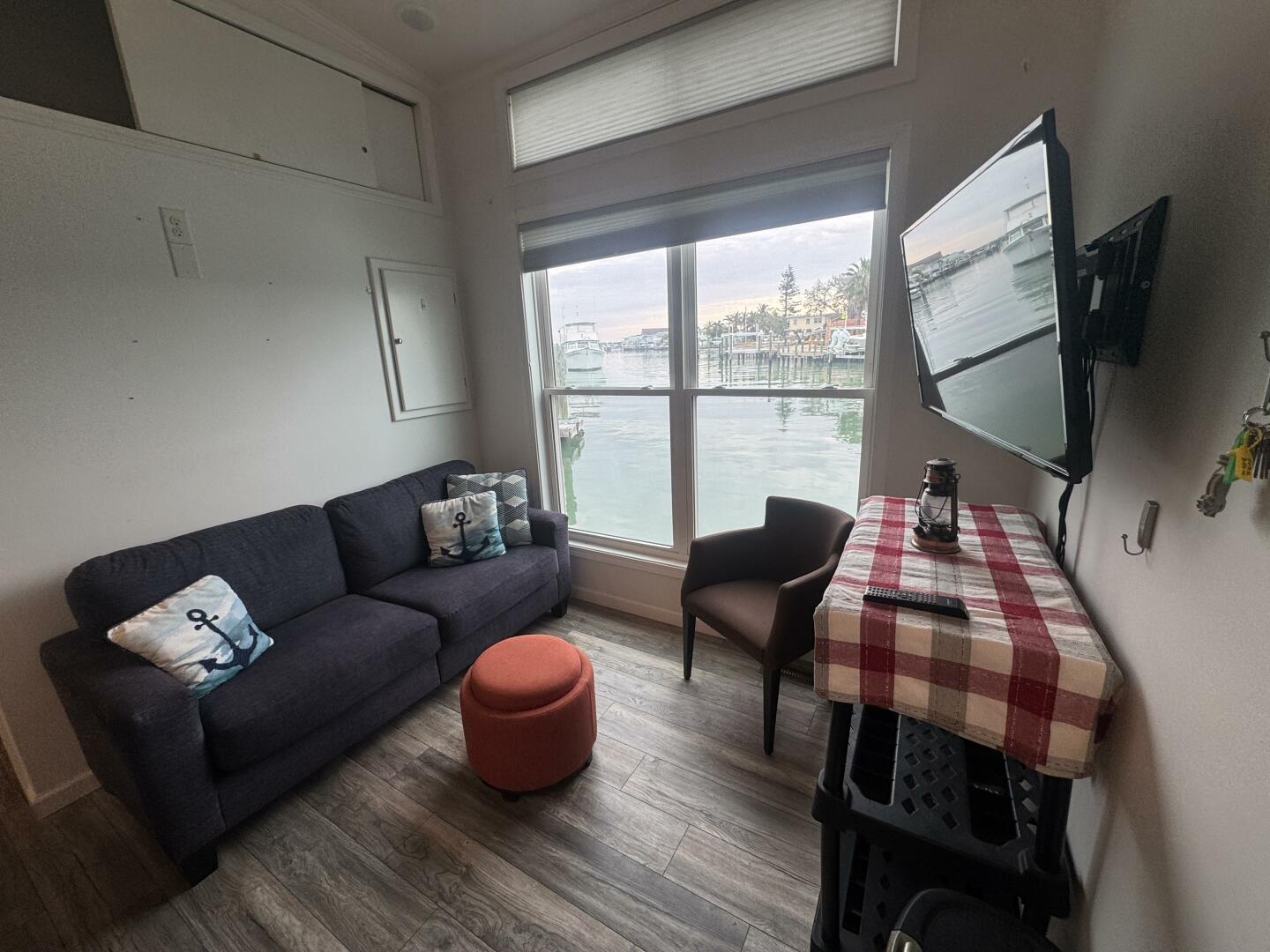 52ft Harbor Home Yacht For Sale 52ft Harbor Home Yacht For Sale