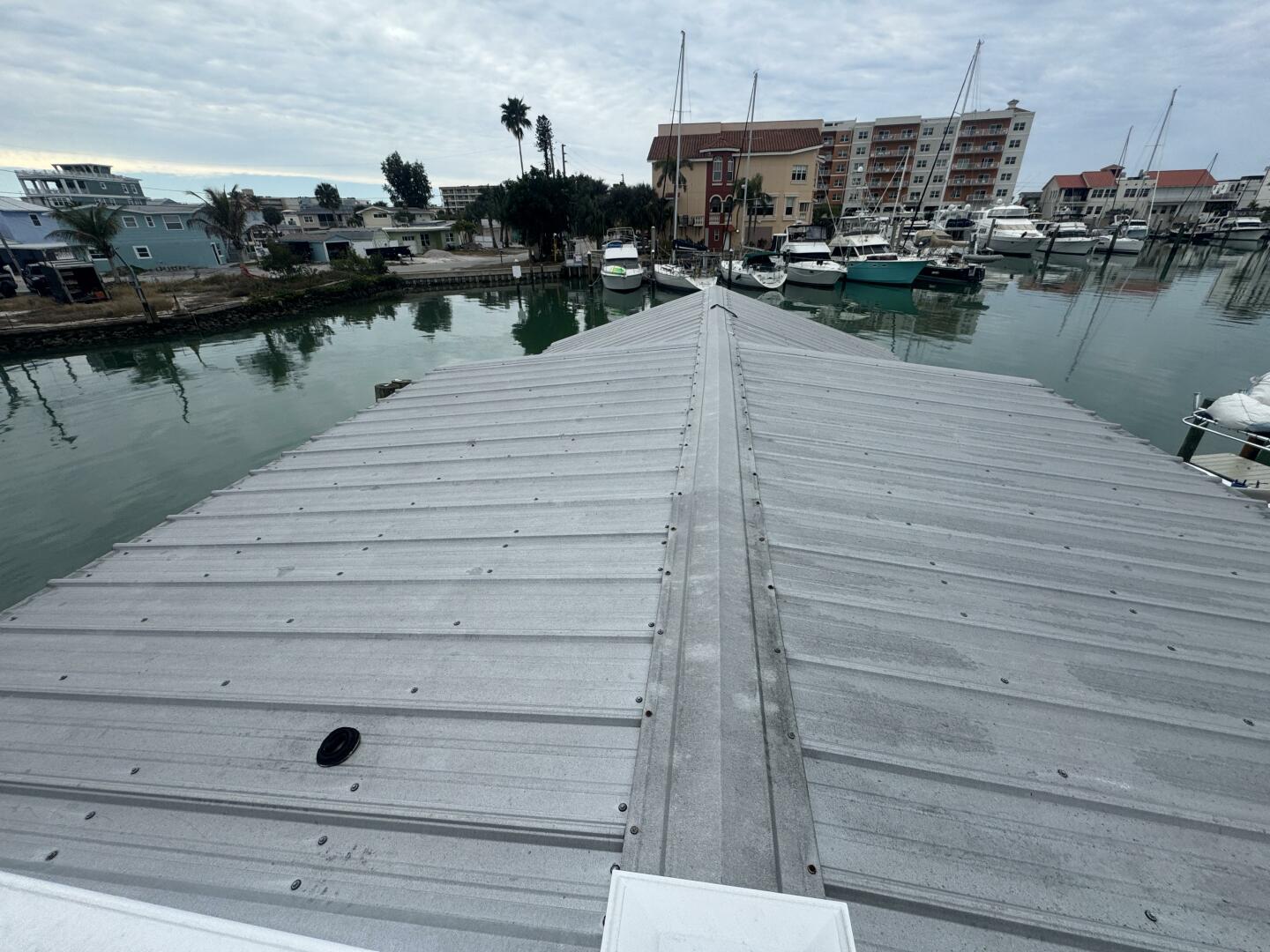 52ft Harbor Home Yacht For Sale 52ft Harbor Home Yacht For Sale