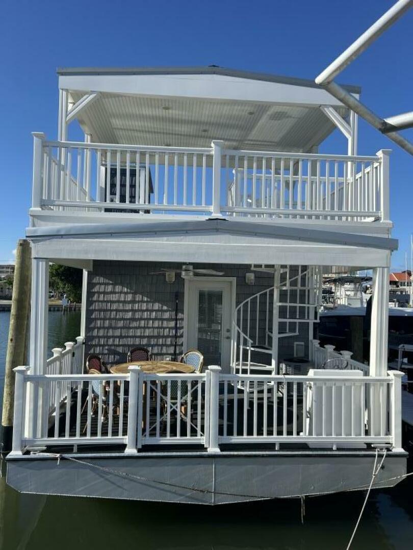 52ft Harbor Home Yacht For Sale