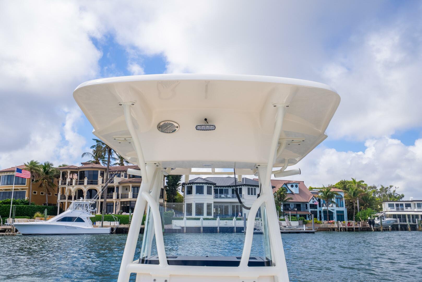 22ft Sea Born Yacht For Sale