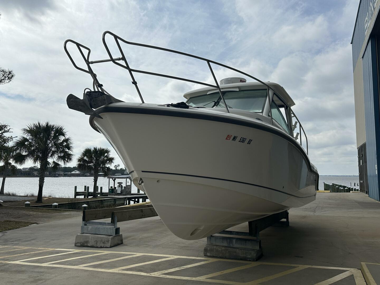 31ft Boston Whaler Yacht For Sale