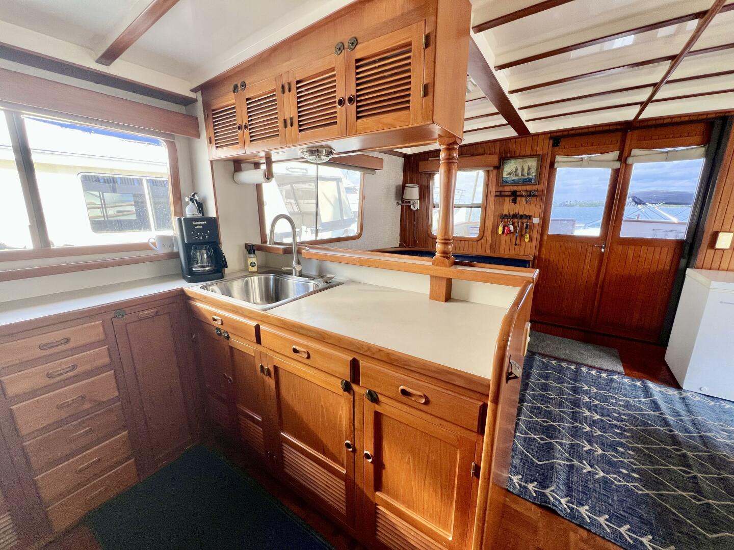 Sue Sea Q 48ft Kadey Krogen Yacht For Sale Sue Sea Q 48ft Kadey Krogen Yacht For Sale