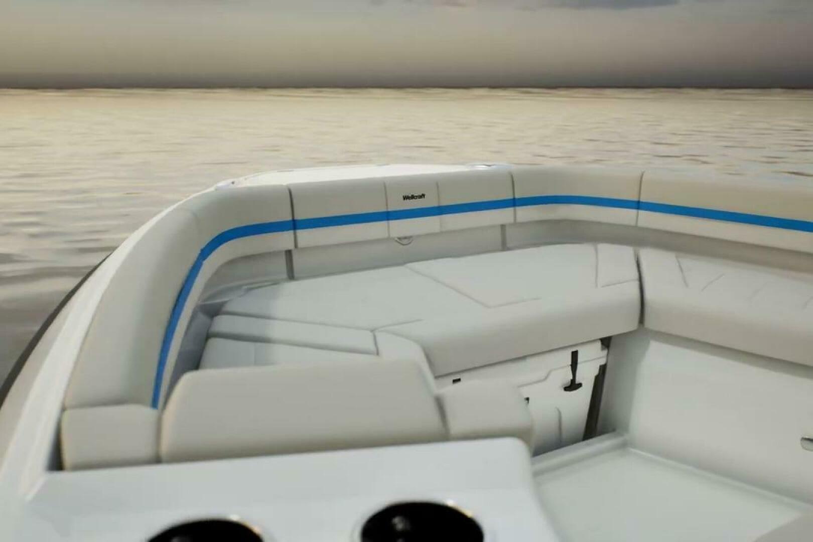 New Model 28ft Wellcraft Yacht For Sale