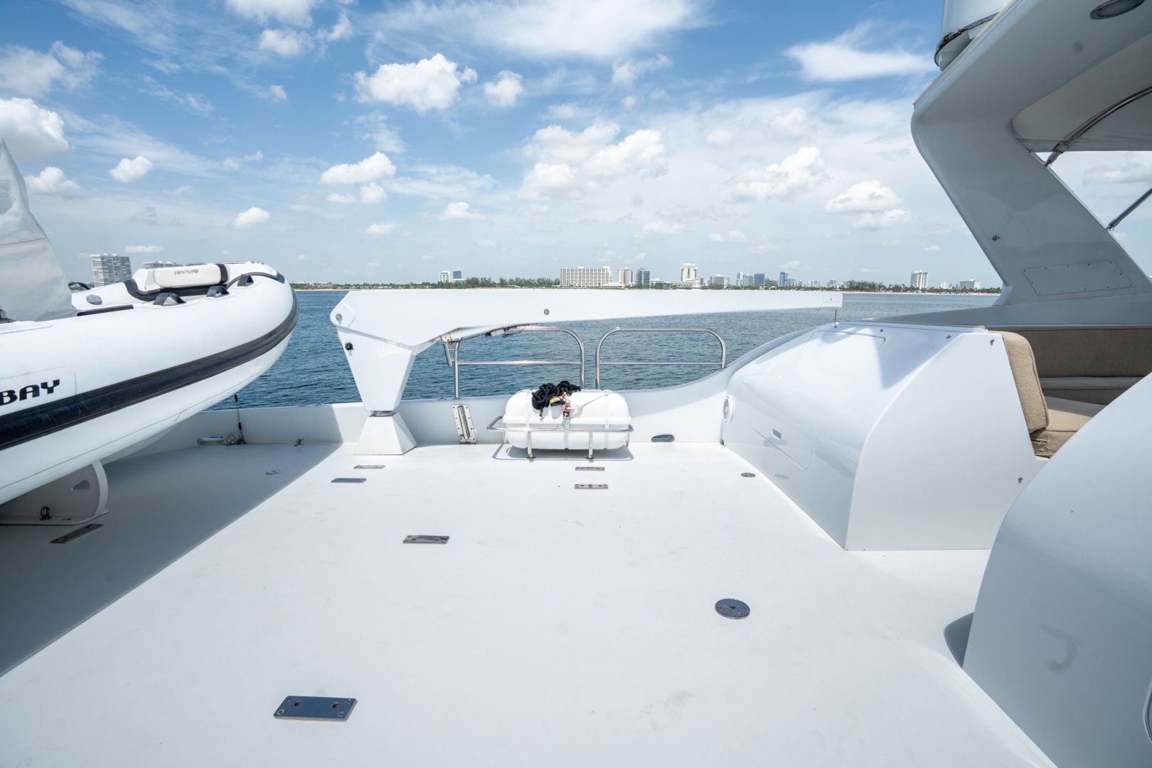 Hatteras 75 Sport Deck — Island Dancer - Photo 34