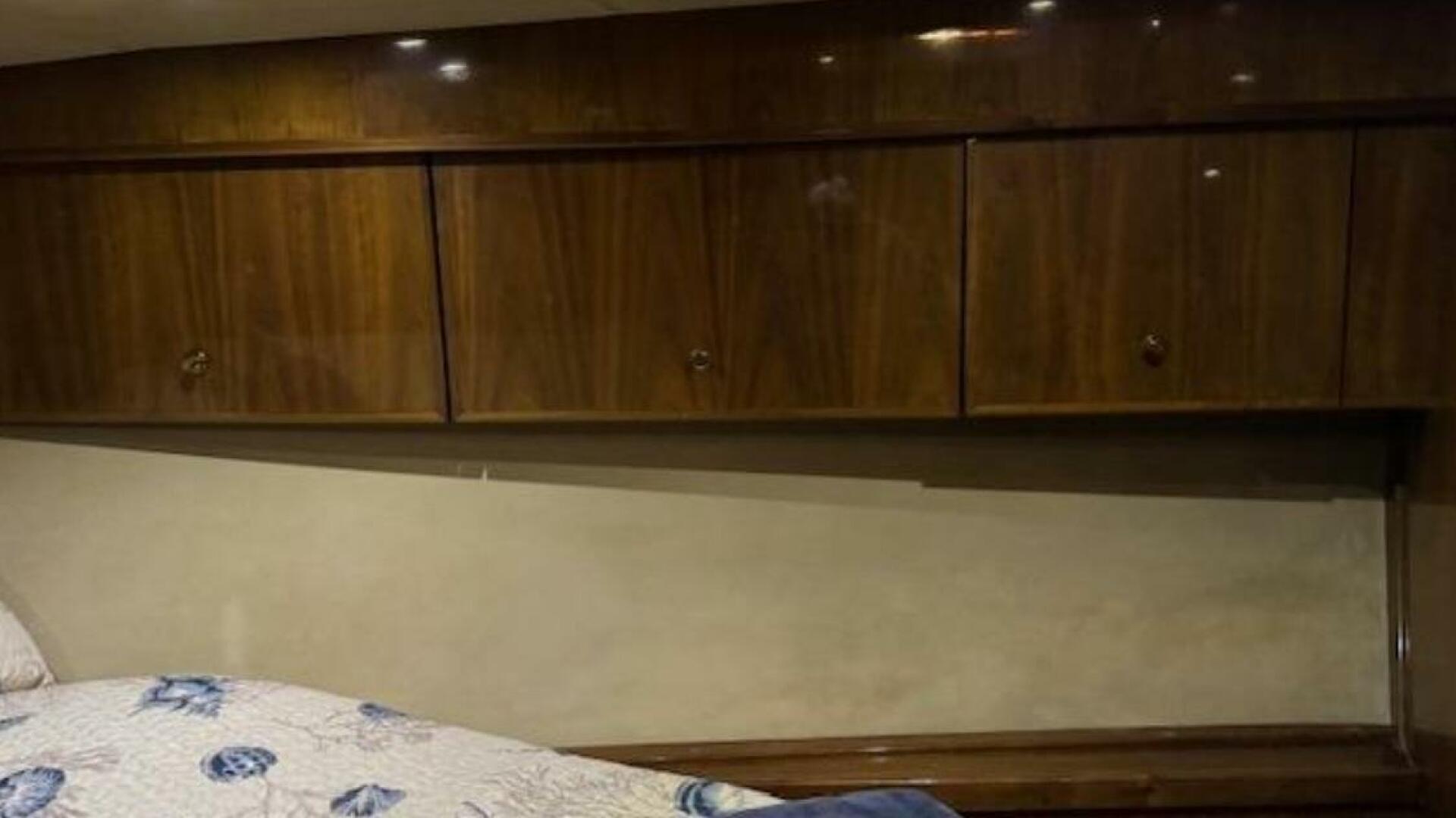 2003 Navigator Californian Veneti