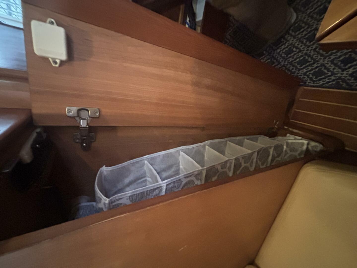 Veritas 30ft Mainship Yacht For Sale