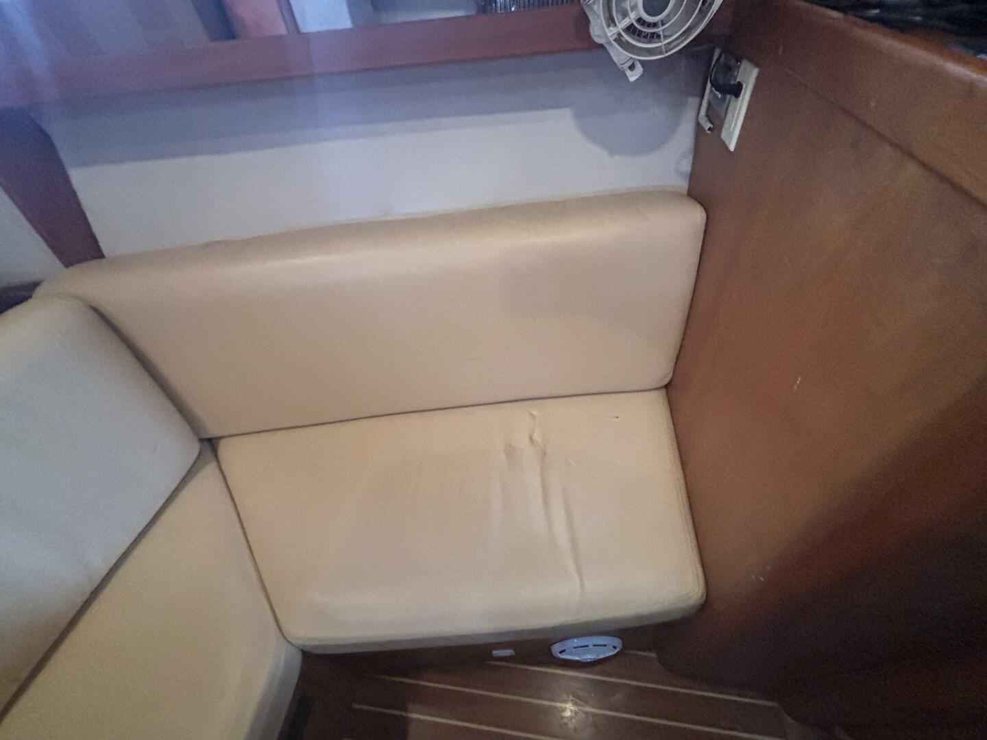 Veritas 30ft Mainship Yacht For Sale