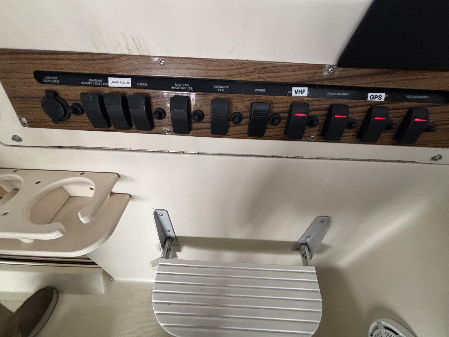 Veritas 30ft Mainship Yacht For Sale