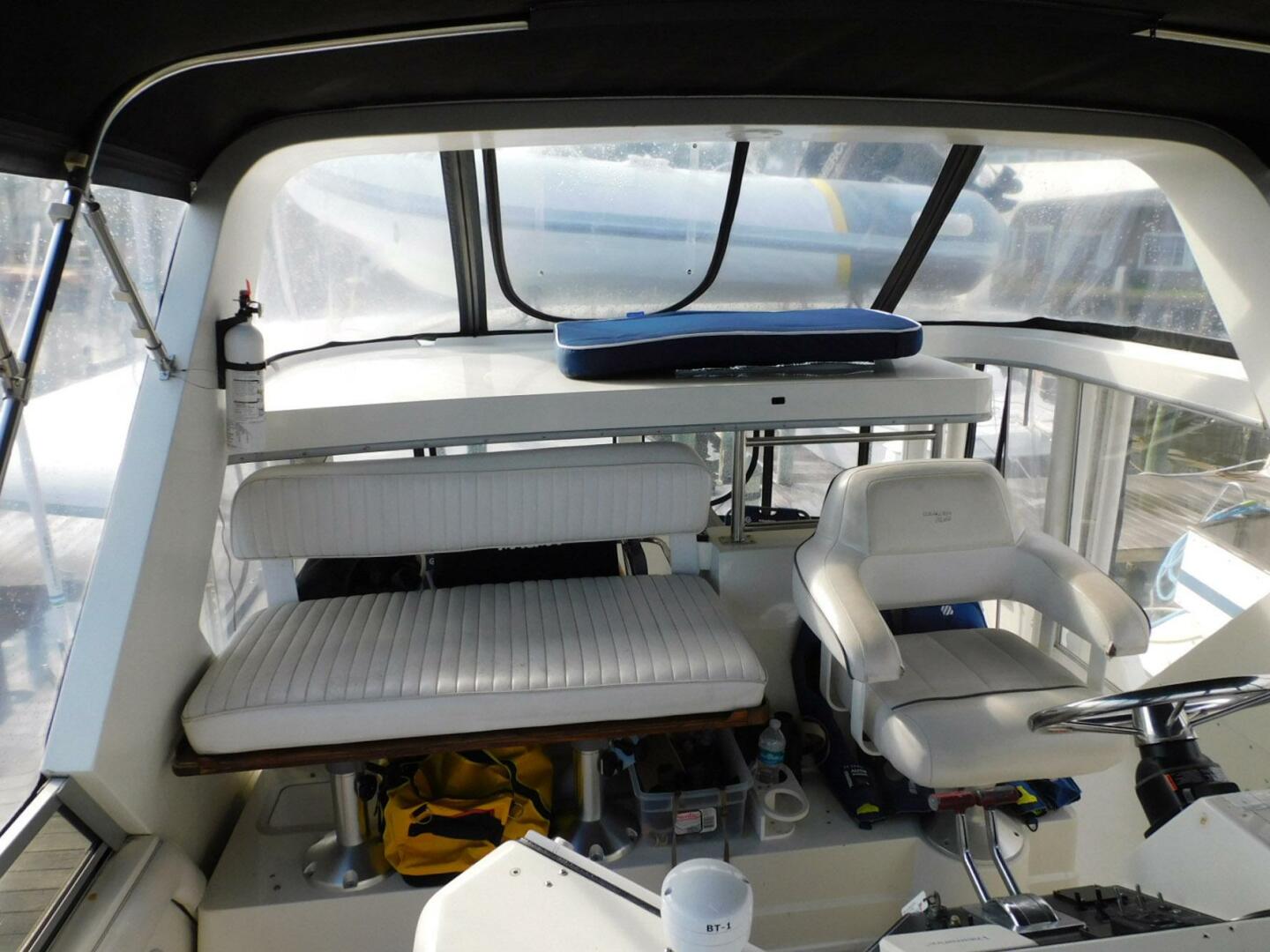 La Vida 44ft Carver Yacht For Sale La Vida 44ft Carver Yacht For Sale