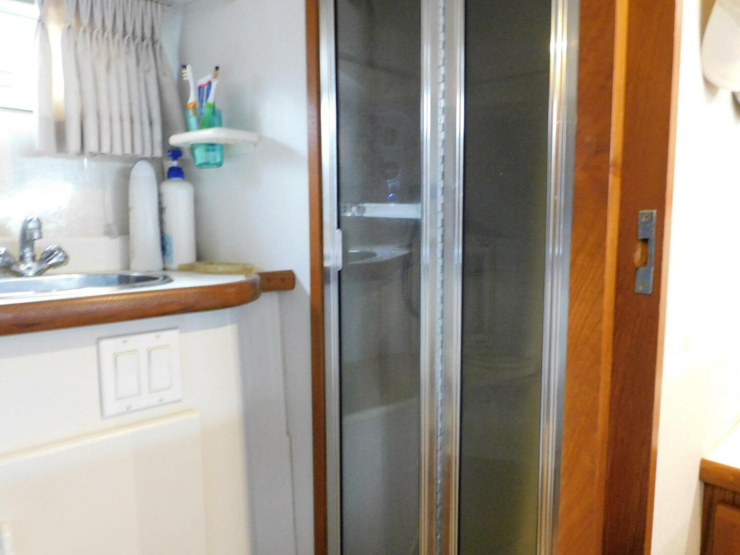 La Vida 44ft Carver Yacht For Sale La Vida 44ft Carver Yacht For Sale