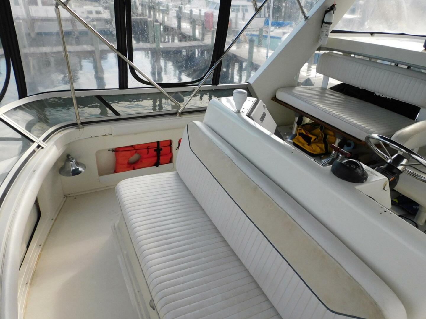 La Vida 44ft Carver Yacht For Sale La Vida 44ft Carver Yacht For Sale