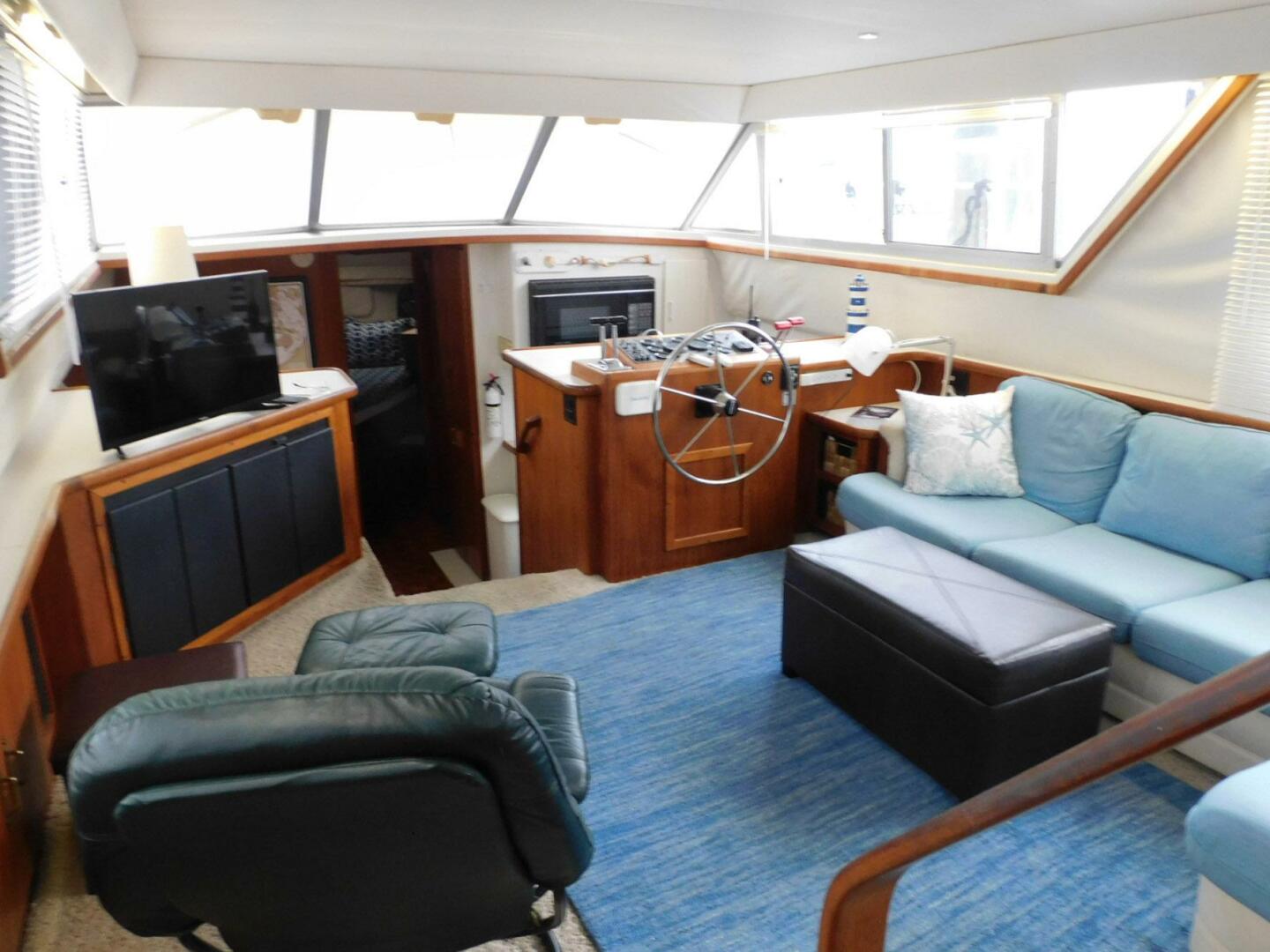 La Vida 44ft Carver Yacht For Sale La Vida 44ft Carver Yacht For Sale