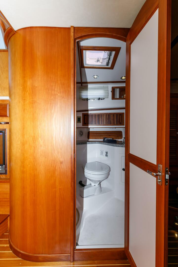 Southern Charm 40ft Sabre Yacht For Sale Southern Charm 40ft Sabre Yacht For Sale