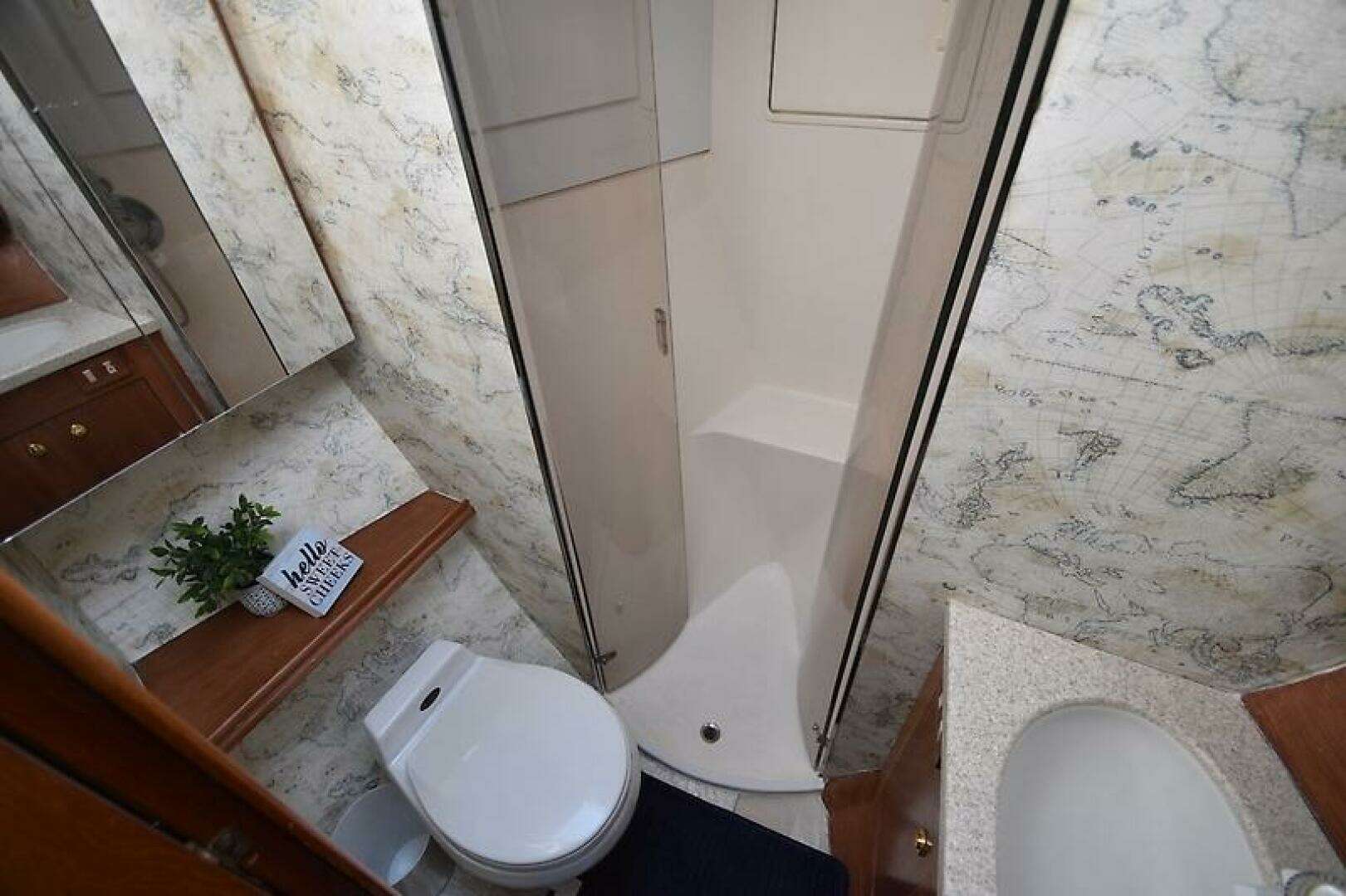 Ocean Yachts 52 SUPER SPORT Yacht For Sale