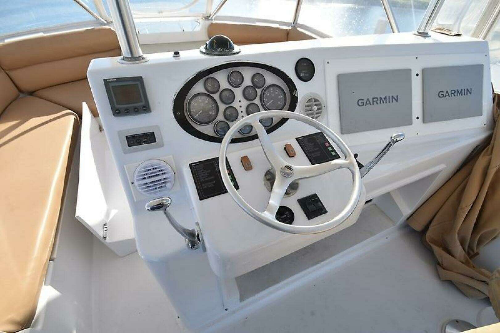 Ocean Yachts 52 SUPER SPORT Yacht For Sale