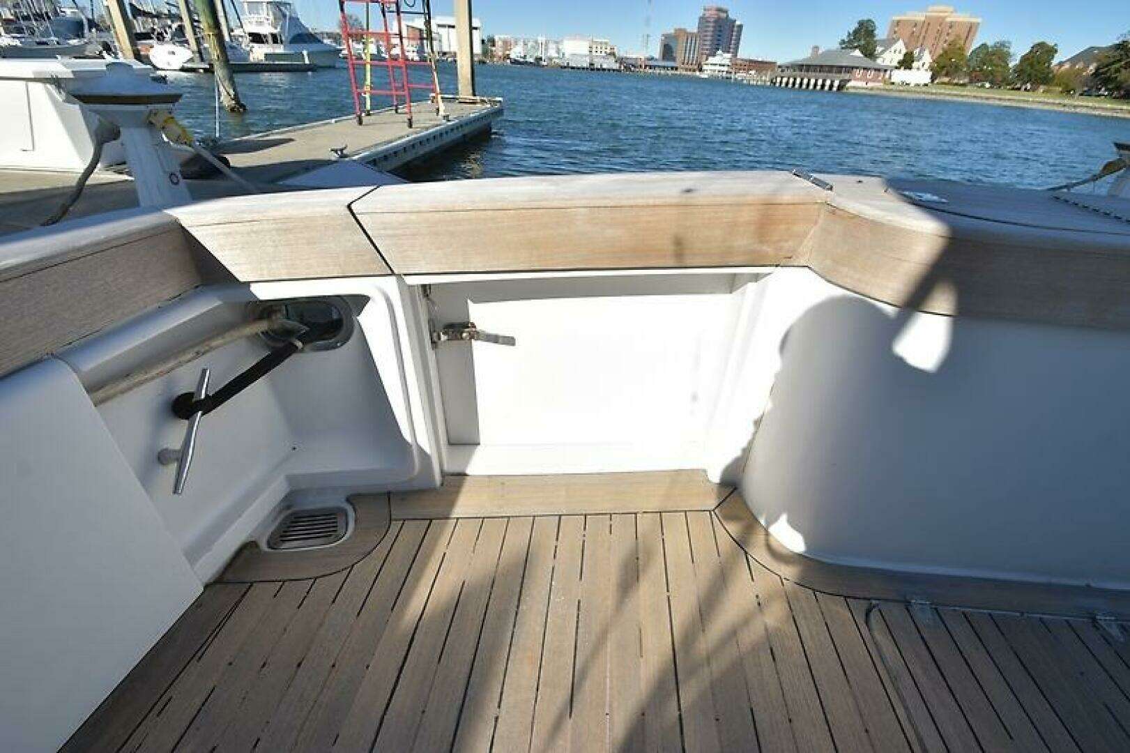 Ocean Yachts 52 SUPER SPORT Yacht For Sale