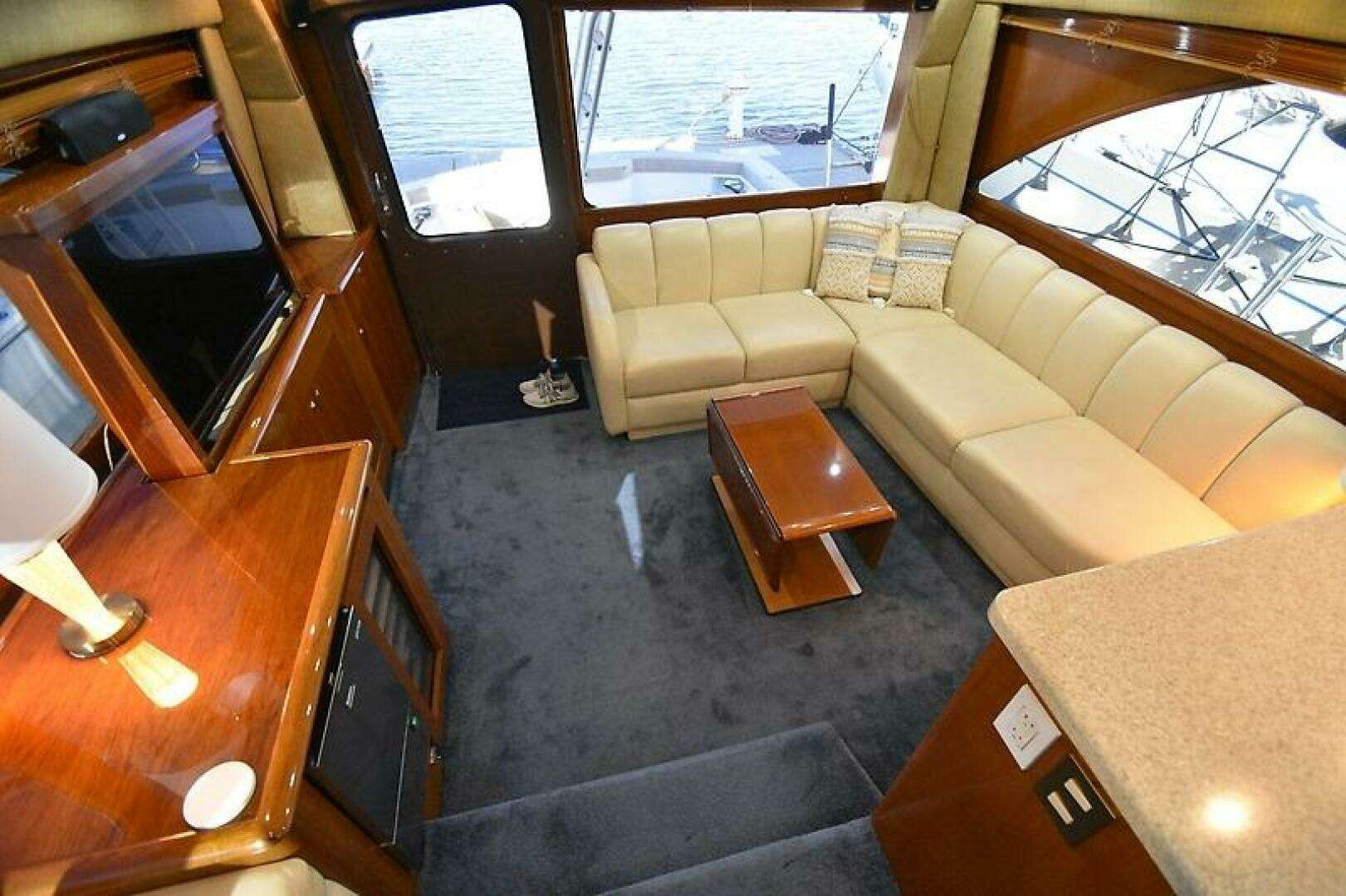 Ocean Yachts 52 SUPER SPORT Yacht For Sale