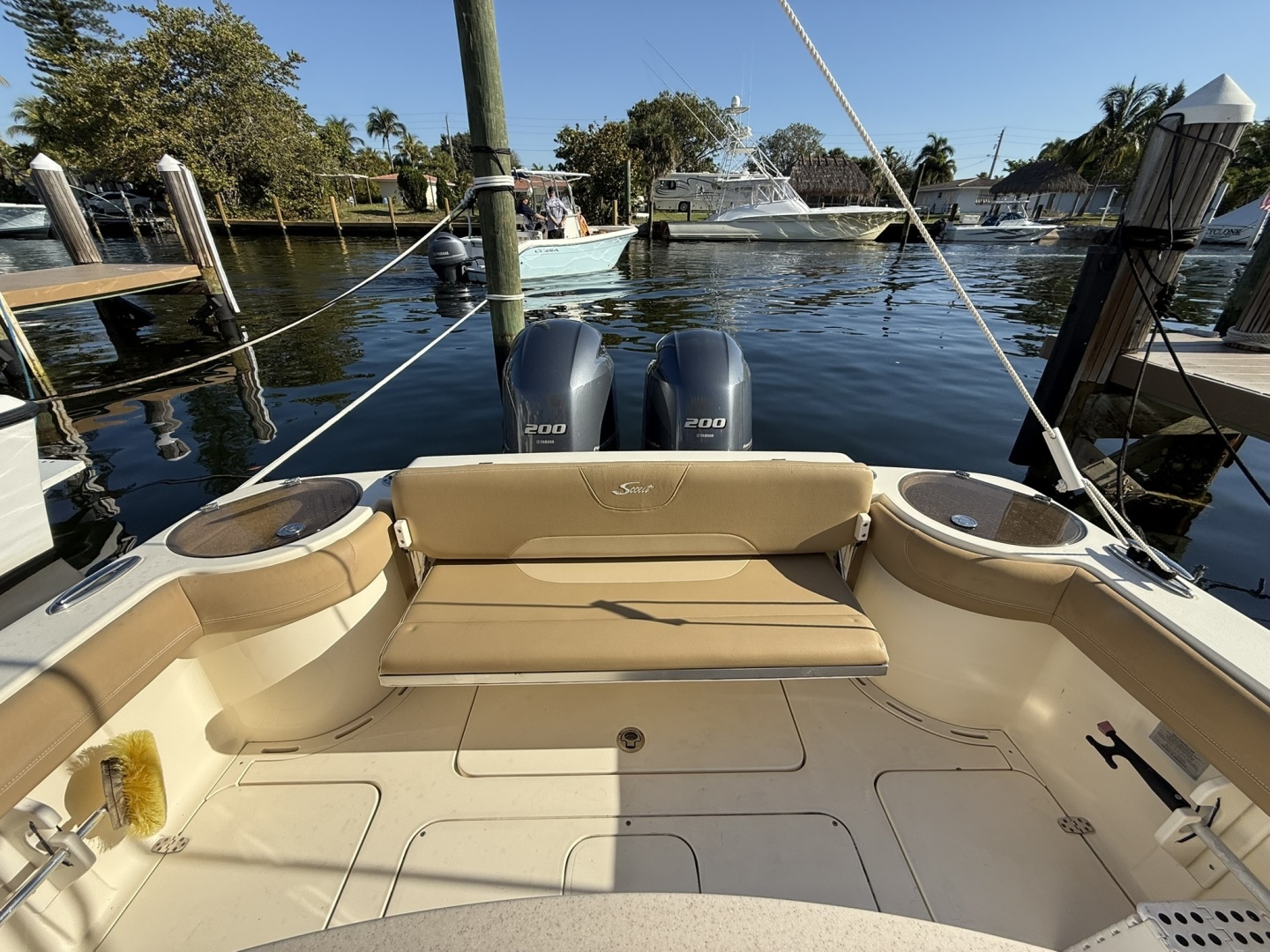 2017 Scout 275LXF