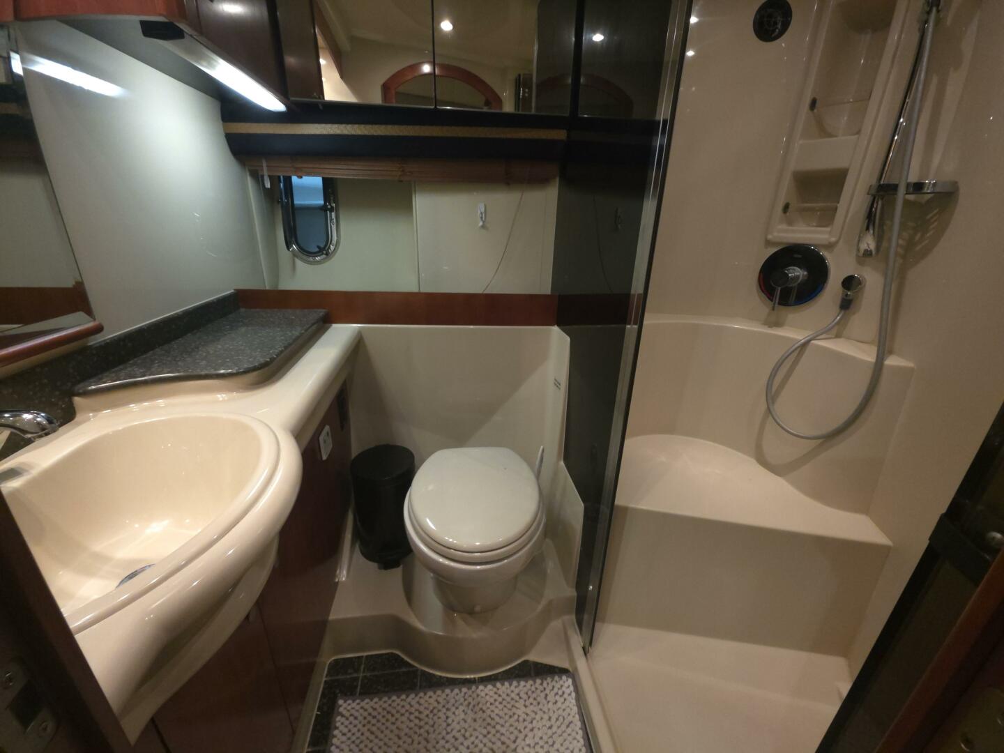 39ft Cruisers Yachts Yacht For Sale