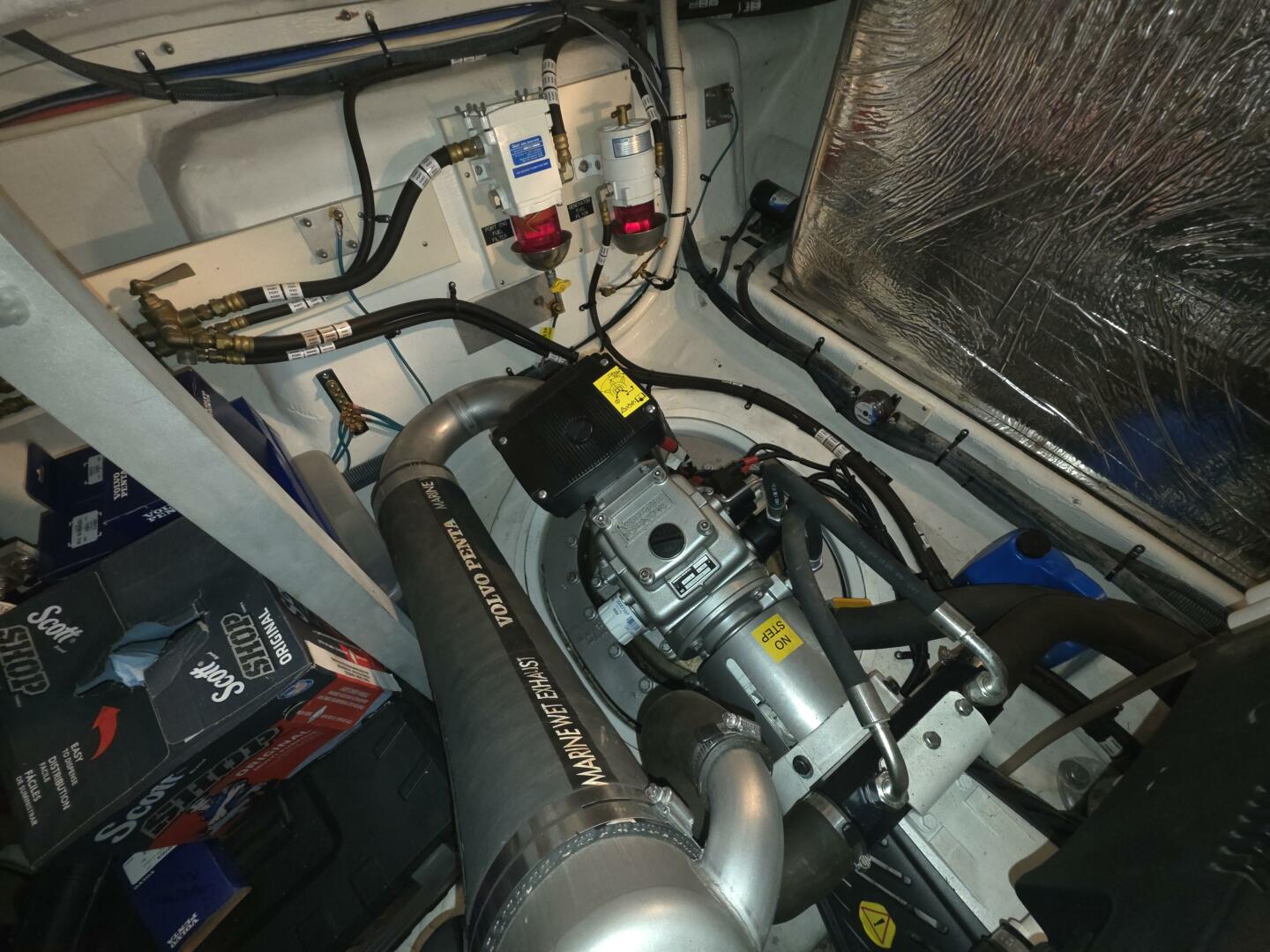 39ft Cruisers Yachts Yacht For Sale