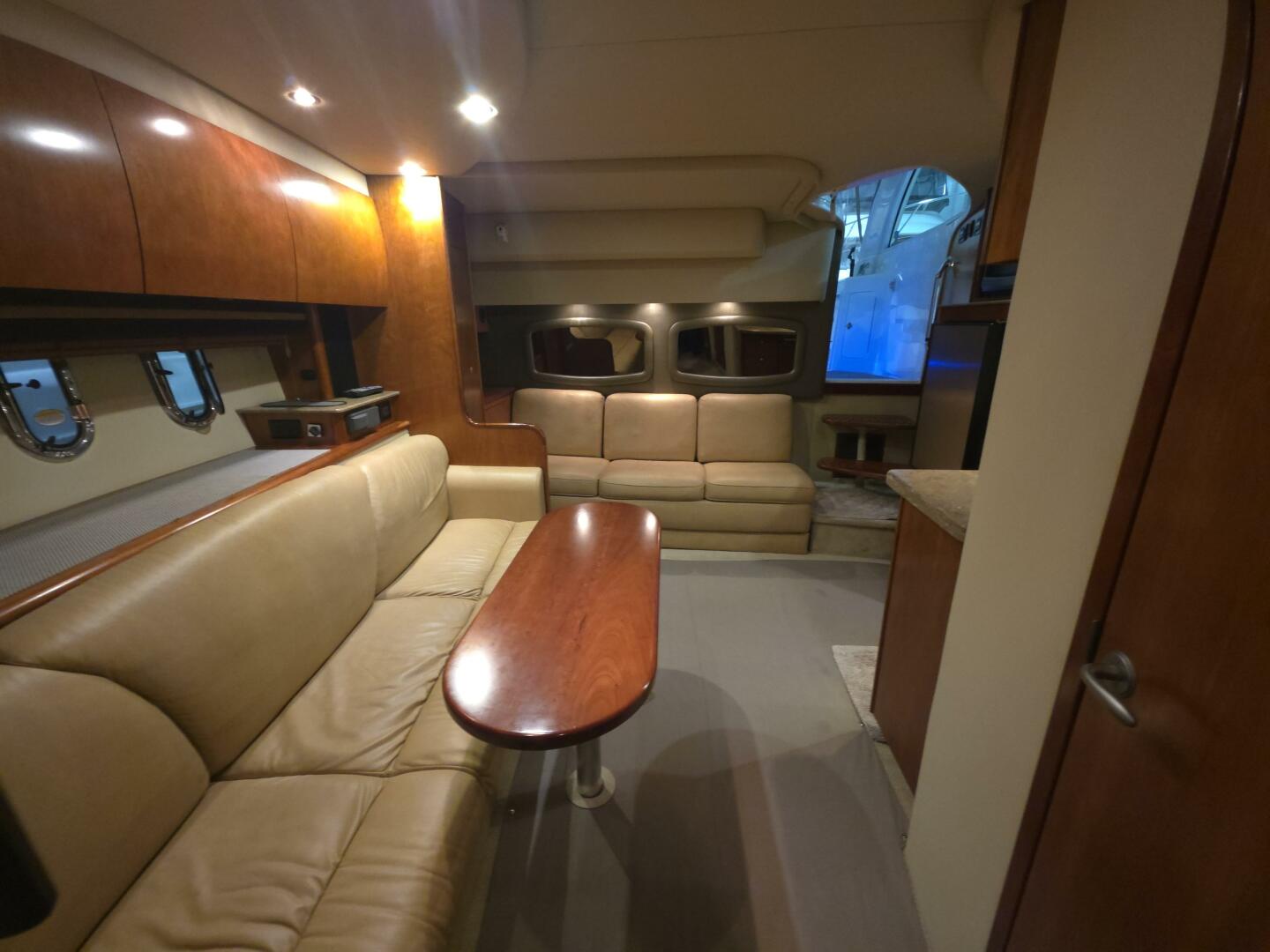39ft Cruisers Yachts Yacht For Sale