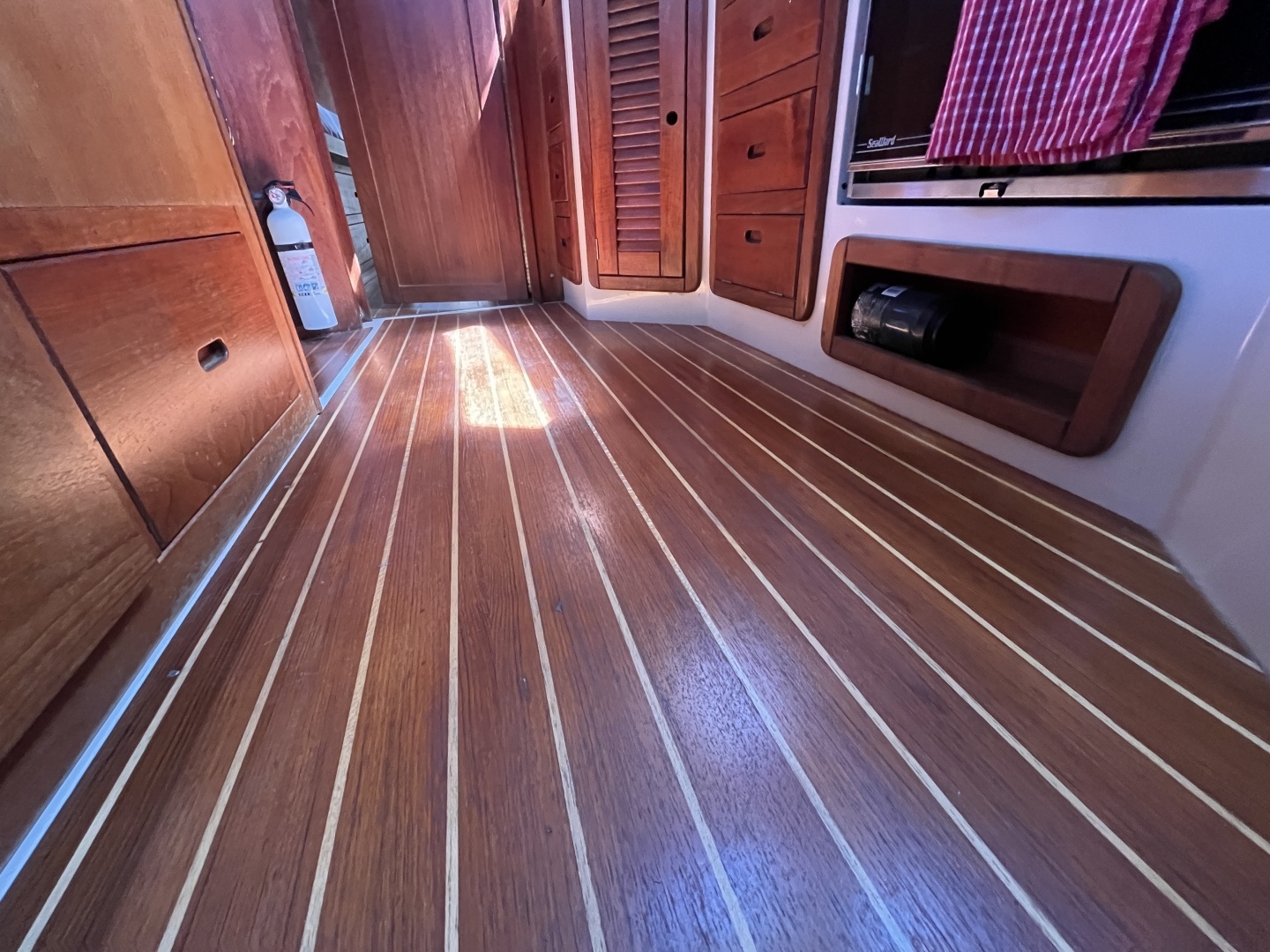 Catalina 42 Yacht For Sale