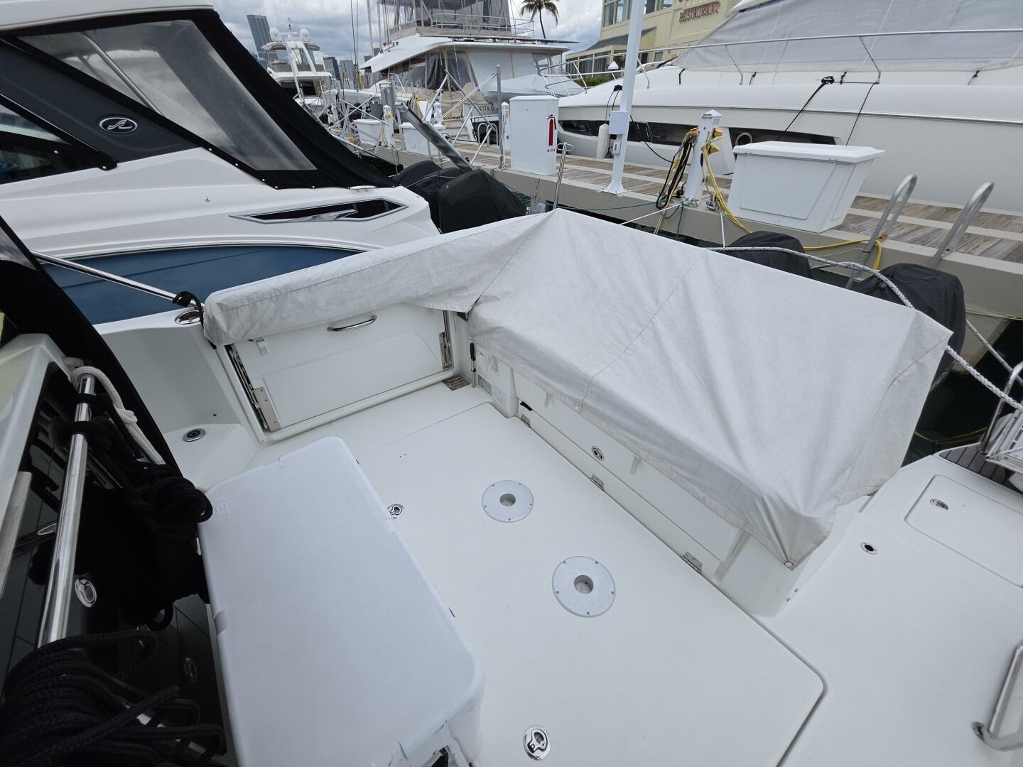 35ft Jeanneau Yacht For Sale 35ft Jeanneau Yacht For Sale