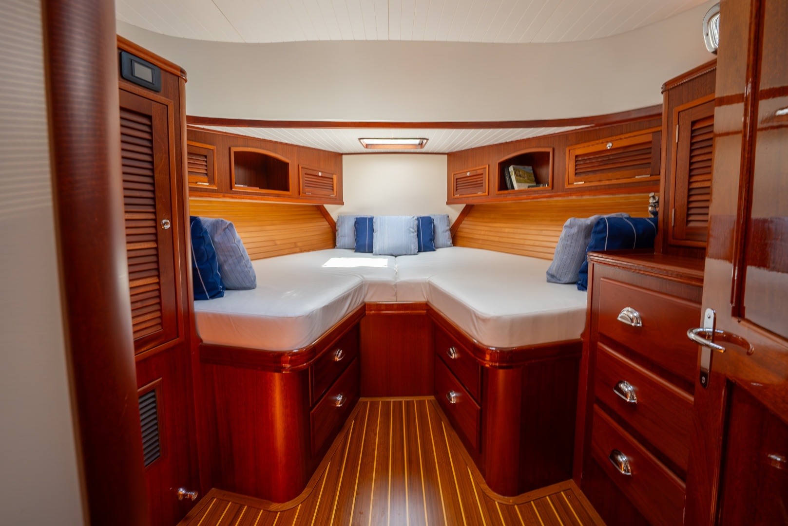 ALIZE V 50ft Bruckmann Yacht For Sale