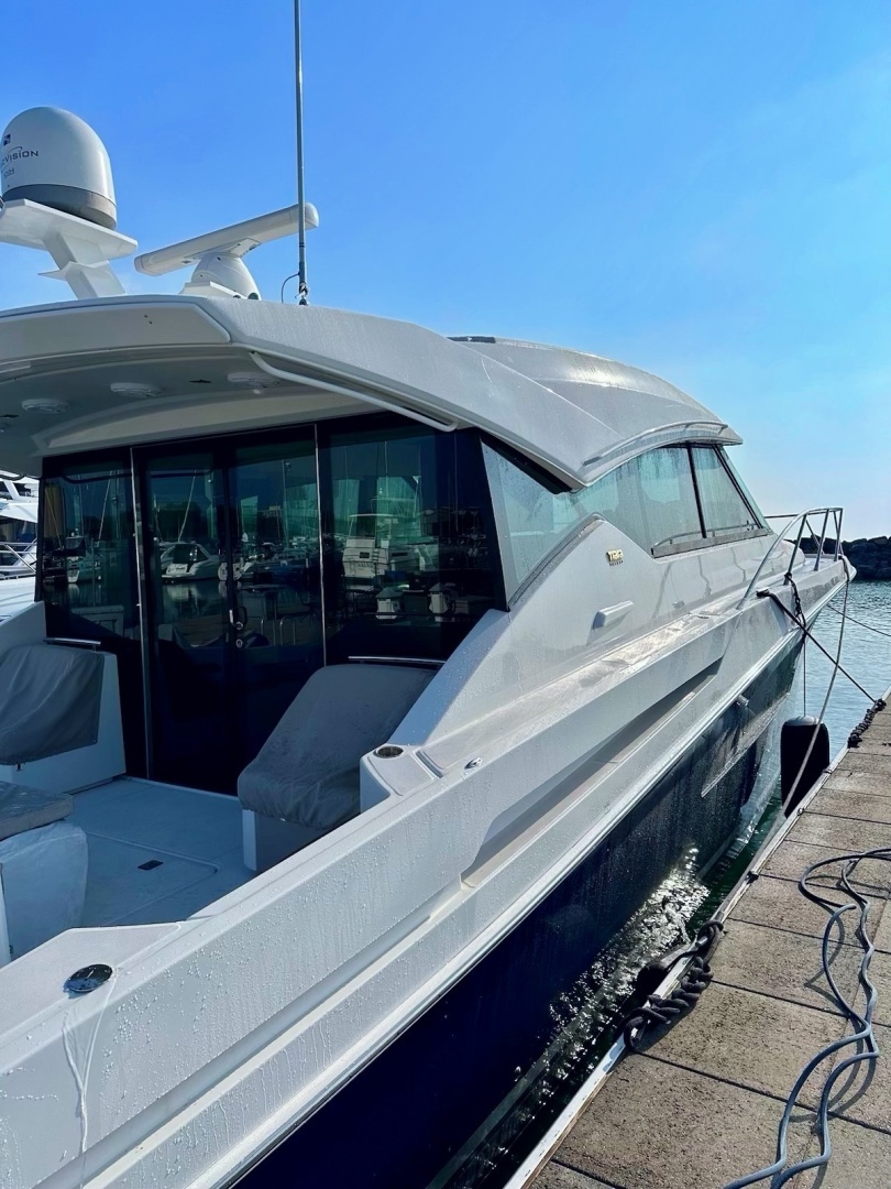 Tiara Yachts 50 Coupe Yacht For Sale