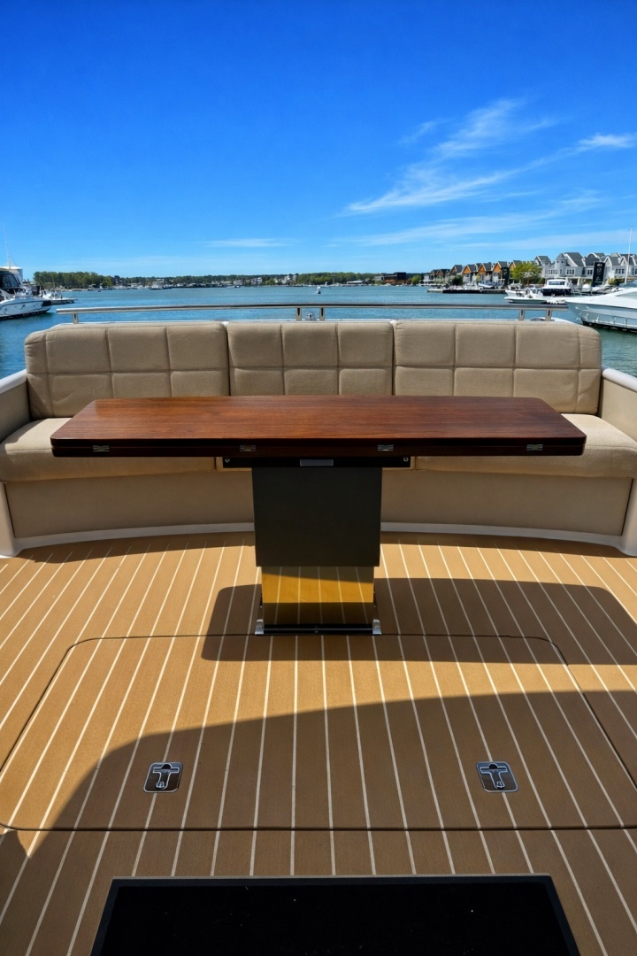 Tiara Yachts 50 Coupe Yacht For Sale