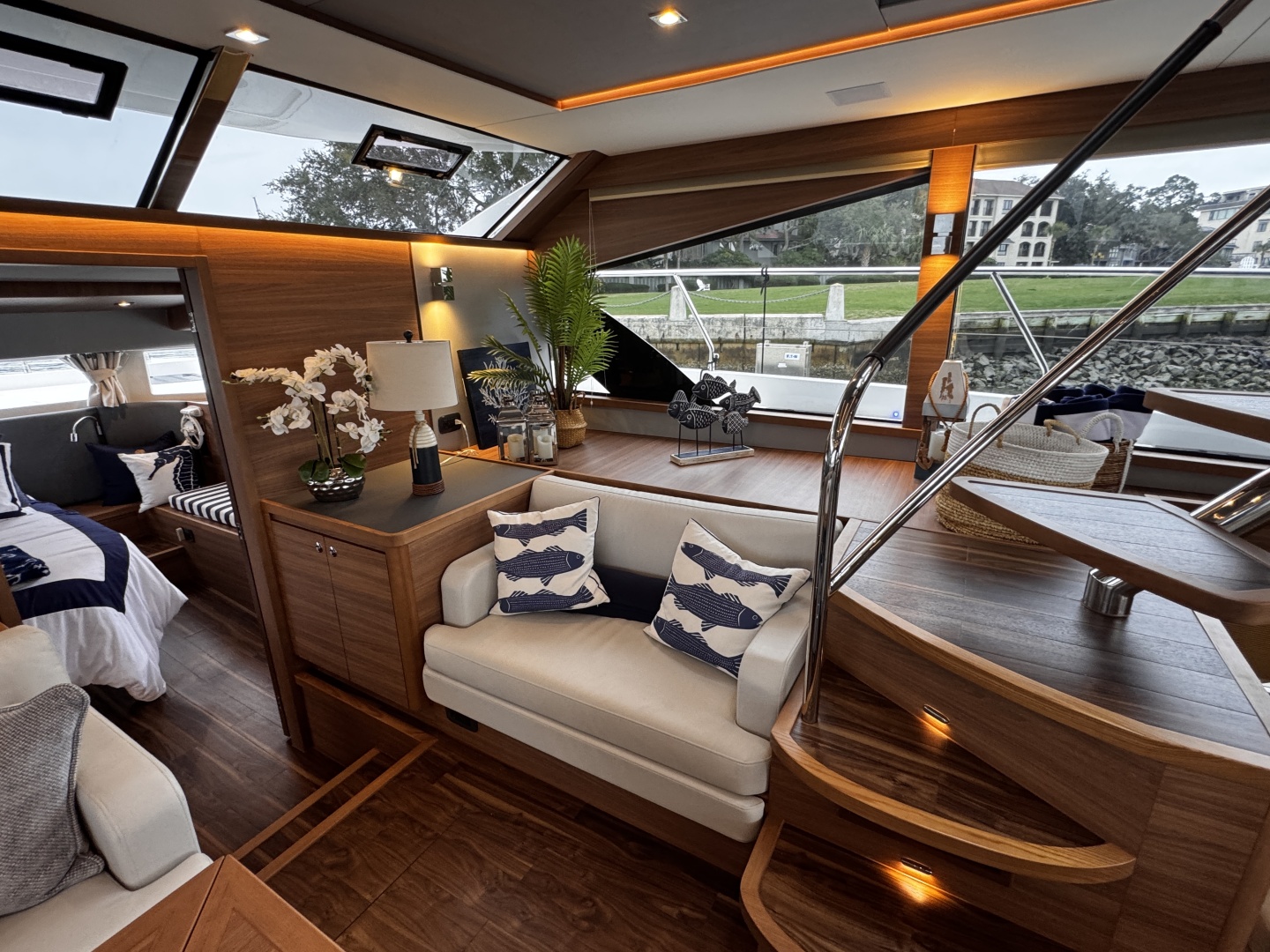 54ft Aquila Yacht For Sale