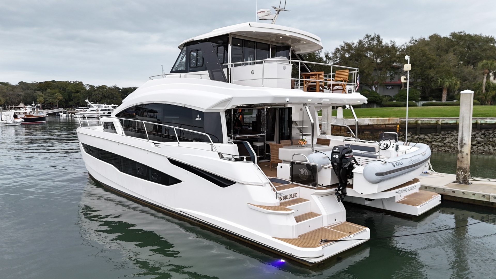 54ft Aquila Yacht For Sale