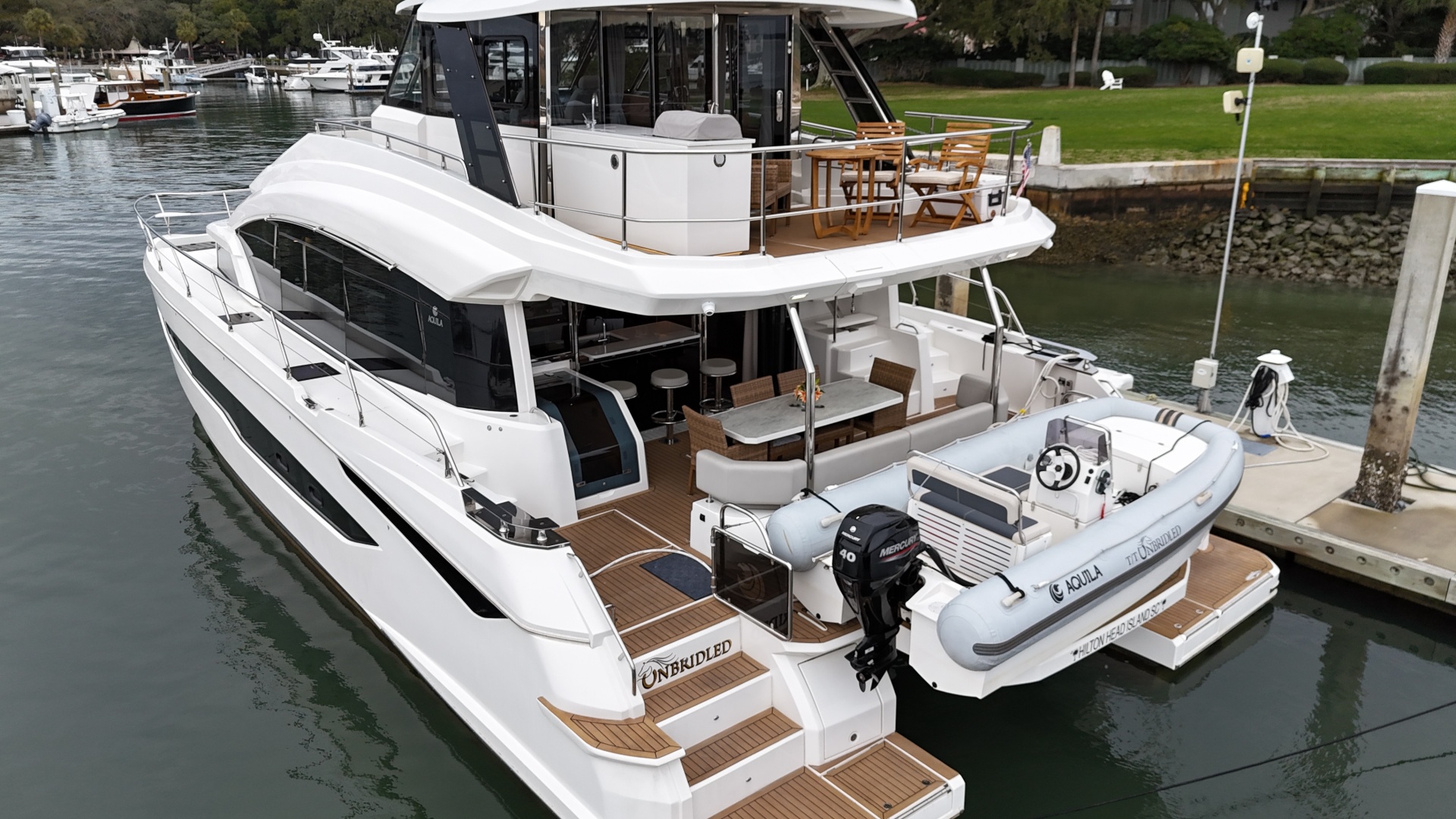 54ft Aquila Yacht For Sale