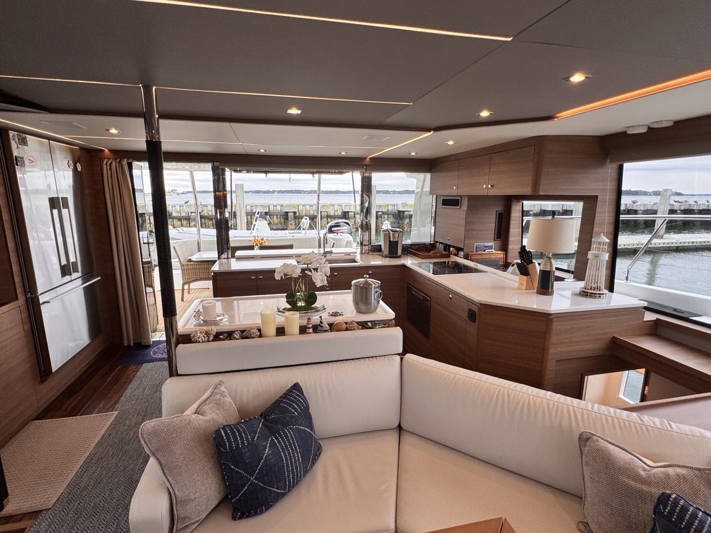 54ft Aquila Yacht For Sale