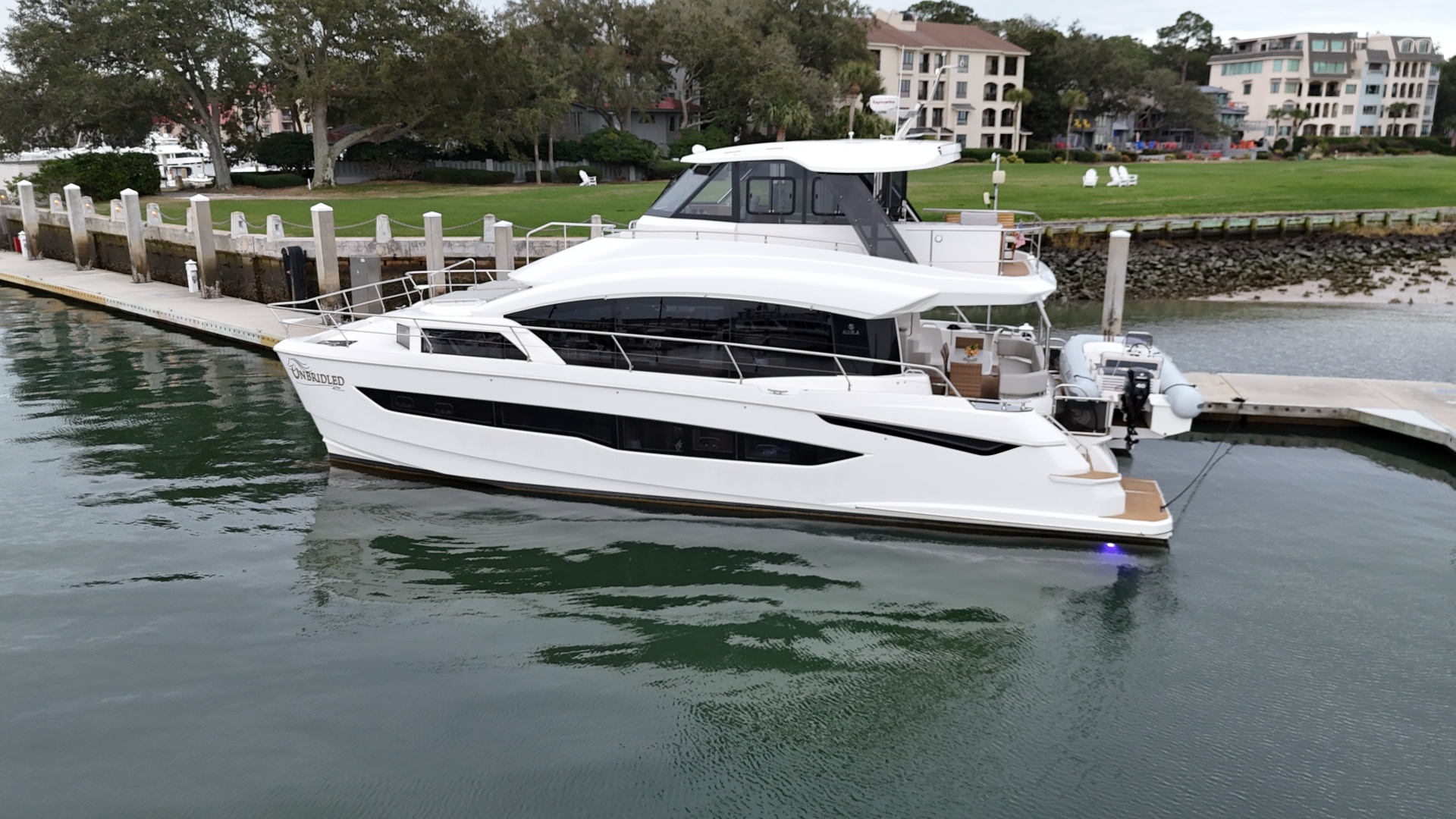 54ft Aquila Yacht For Sale