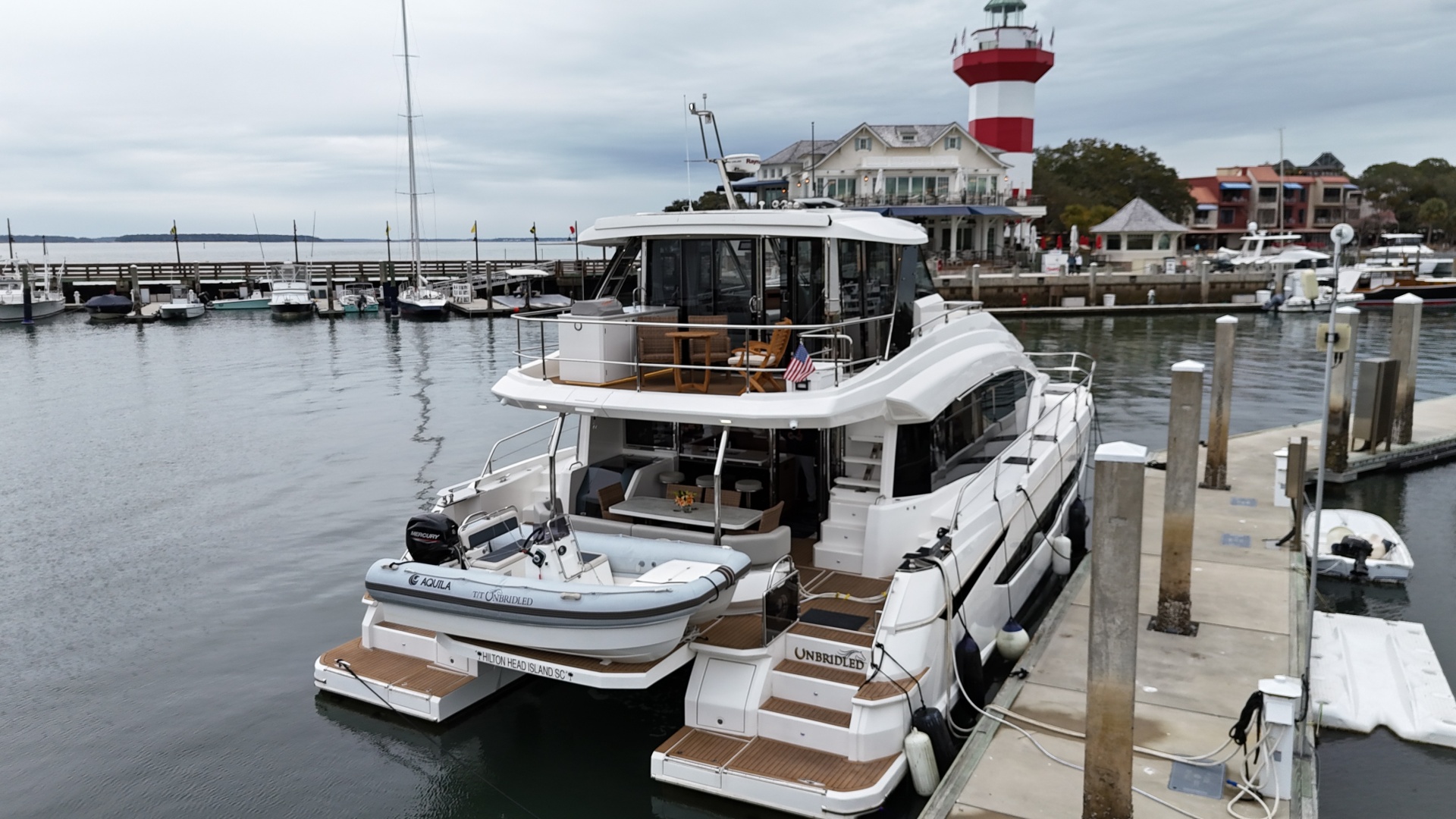 54ft Aquila Yacht For Sale