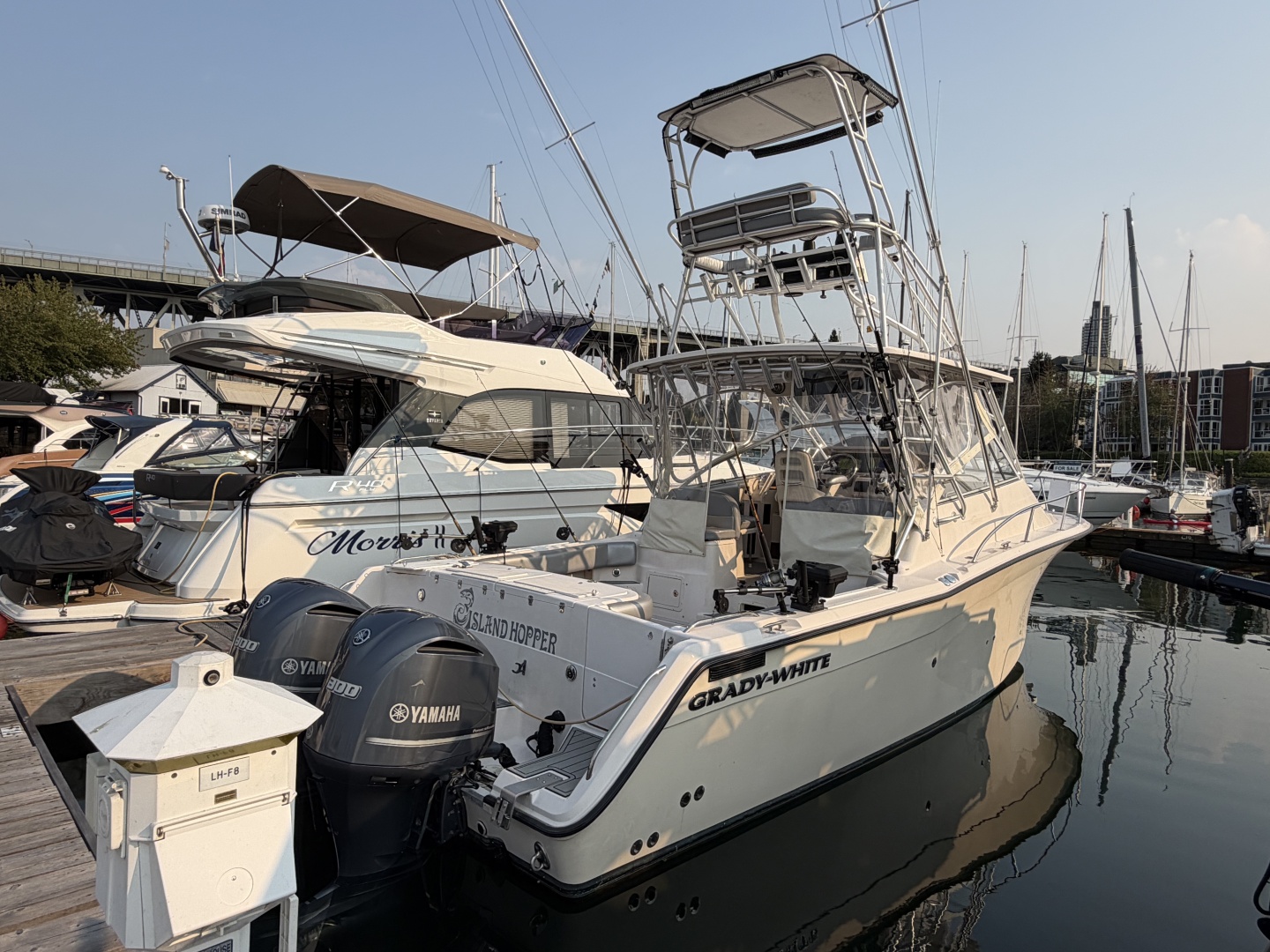 2004 Grady White Express 330 33ft Grady White Yacht For Sale