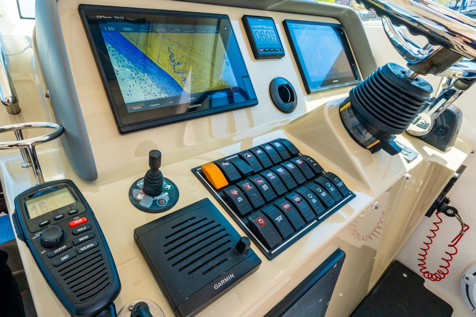 38ft Pursuit Yacht For Sale 38ft Pursuit Yacht For Sale