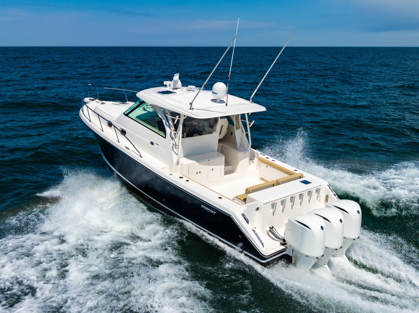 38ft Pursuit Yacht For Sale 38ft Pursuit Yacht For Sale
