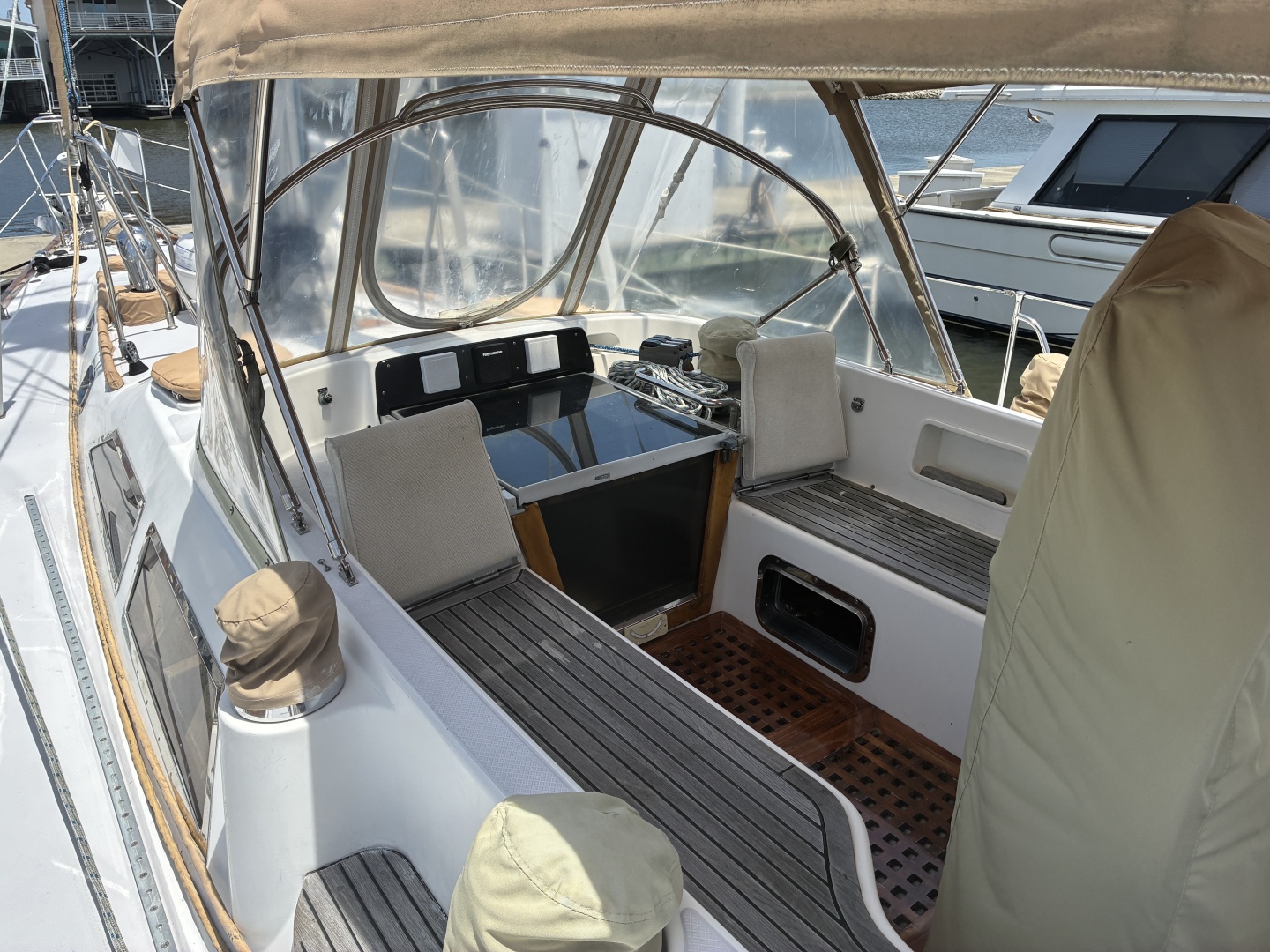 Hawke 46ft Hylas Yacht For Sale