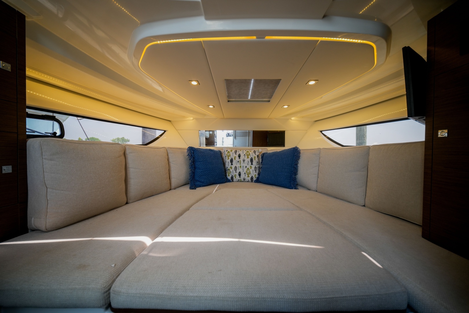 34ft Jeanneau Yacht For Sale