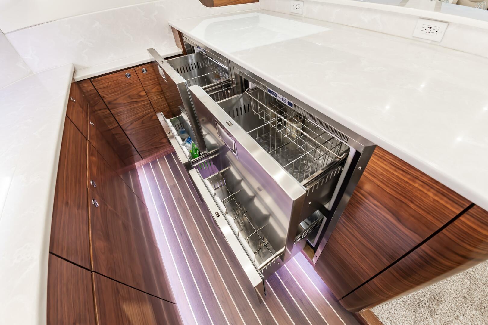 BIG HUNTER 53ft Albemarle Yacht For Sale