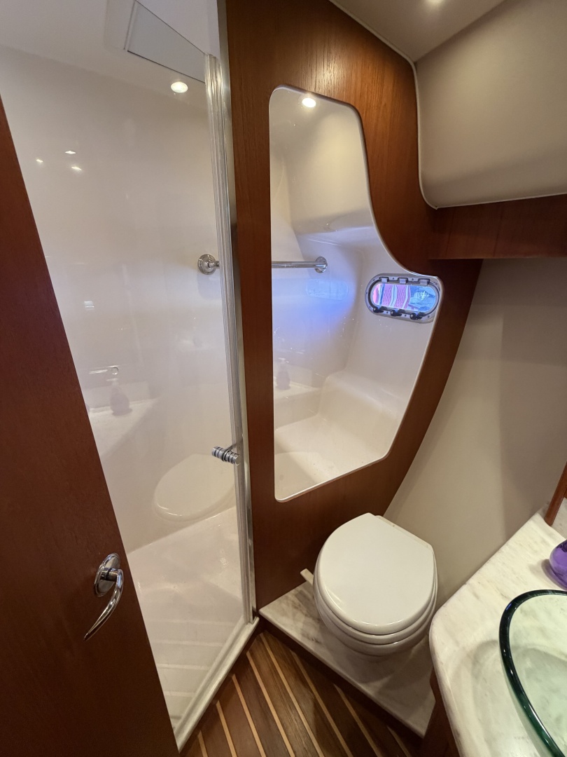 Tiara Yachts 4500 Sovran — SEPTEMBER - Photo 15