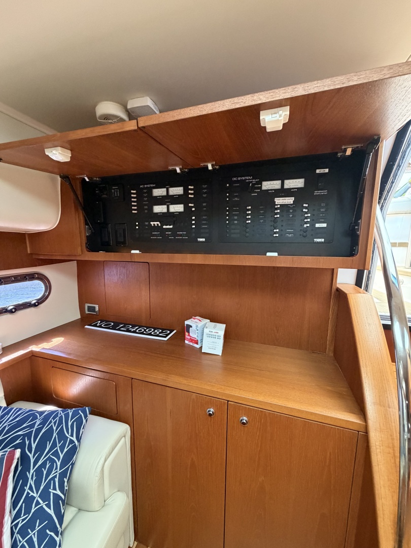Tiara Yachts 4500 Sovran — SEPTEMBER - Photo 11