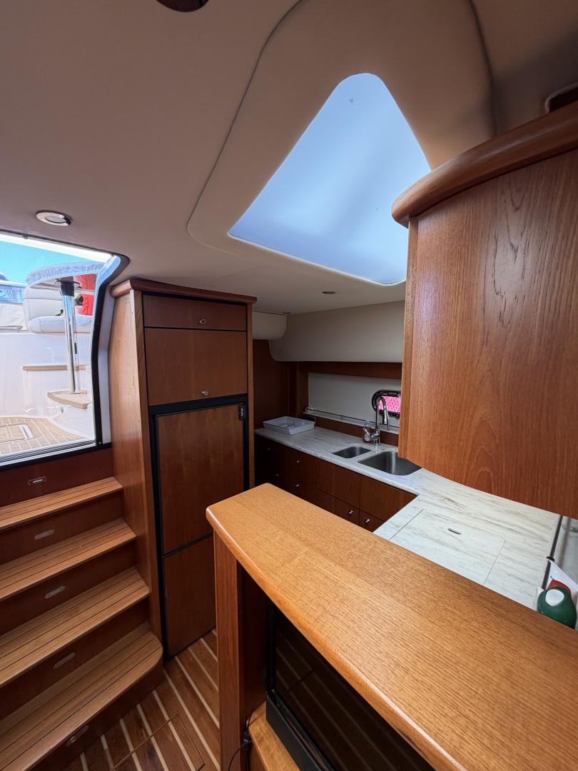 Tiara Yachts 4500 Sovran — SEPTEMBER - Photo 8