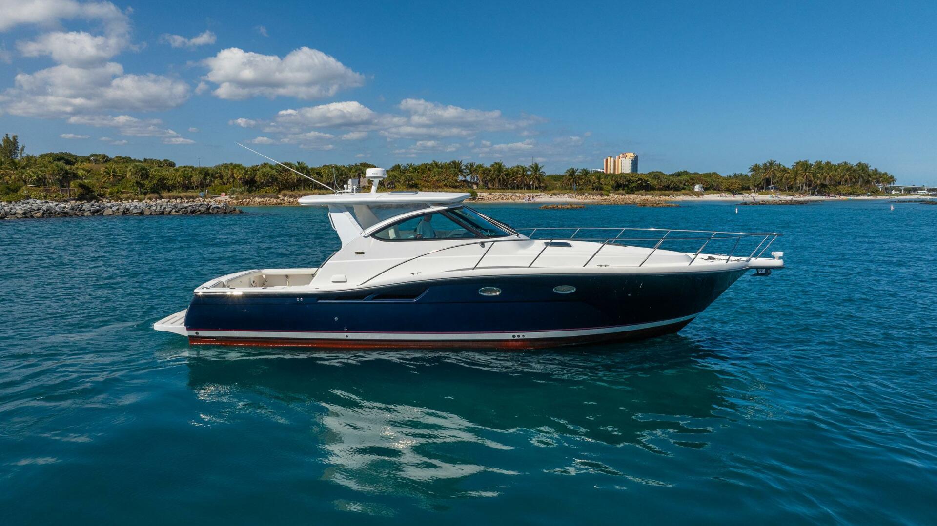 Blue Pearl 42ft Tiara Yachts Yacht For Sale