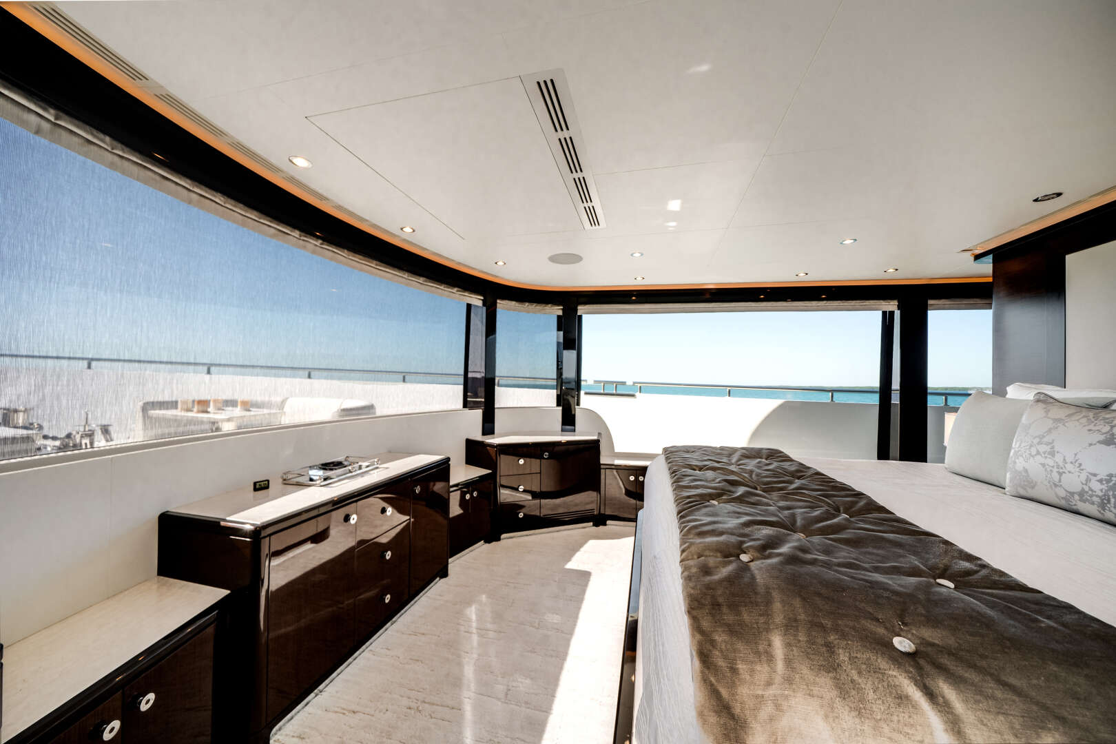 Ocean Alexander 37 L Yacht For Sale