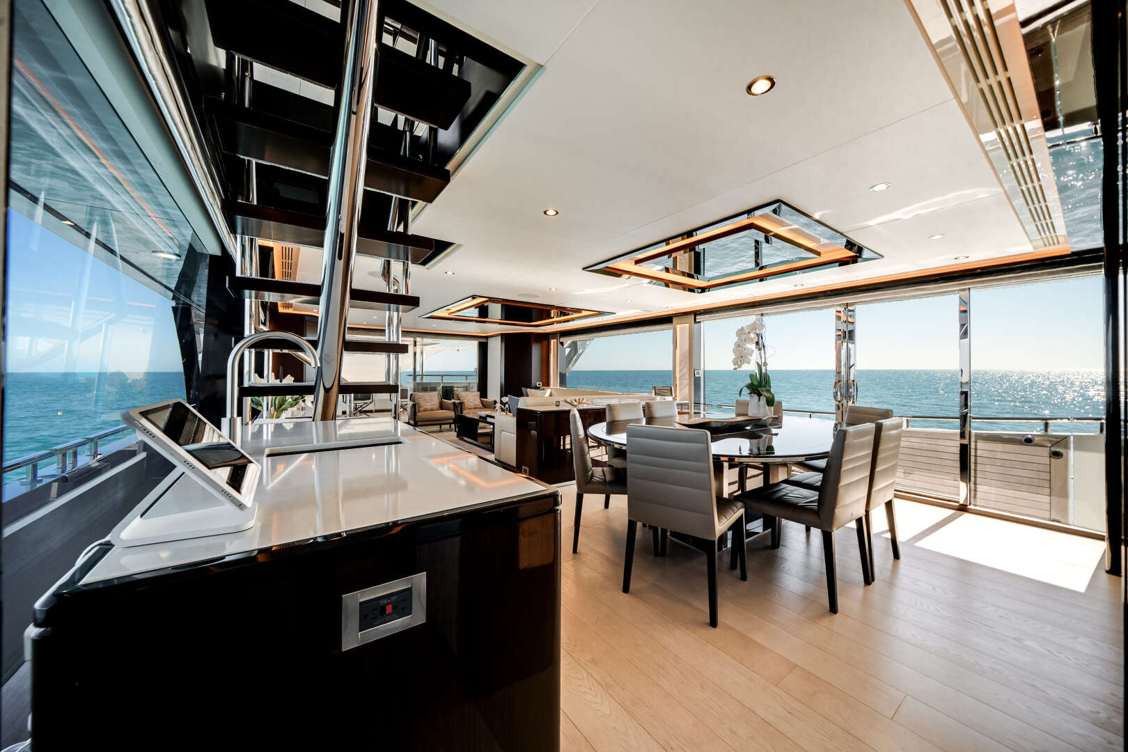 Ocean Alexander 37 L Yacht For Sale