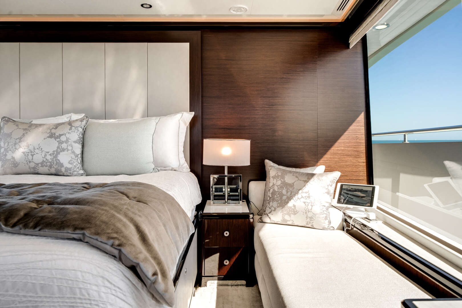 Ocean Alexander 37 L Yacht For Sale