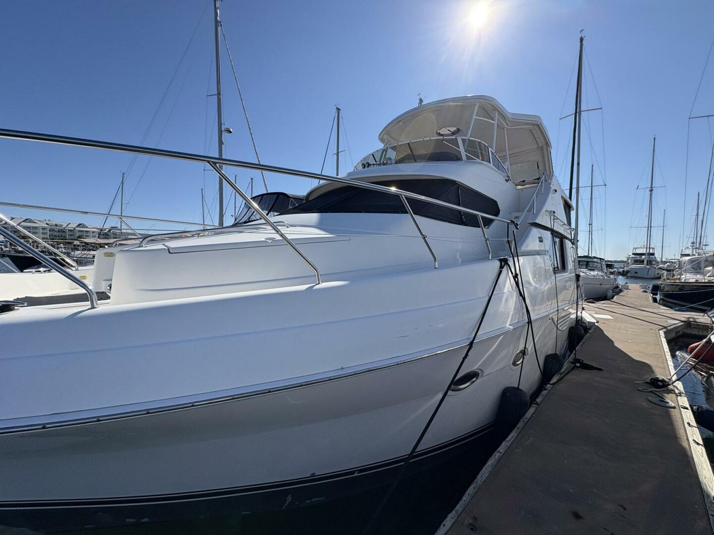 LOLA S ARK III 45ft Silverton Yacht For Sale